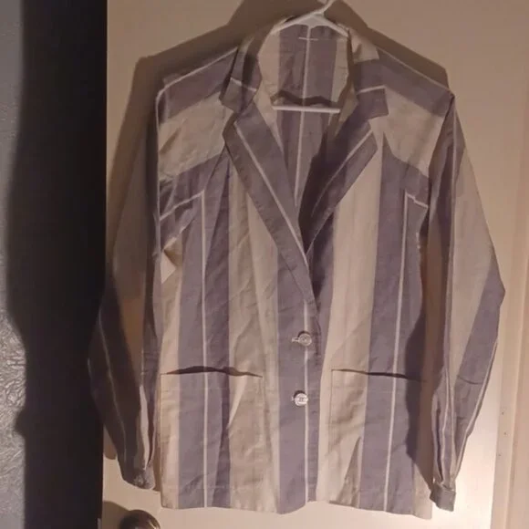 SIZE 10 JAEGER 2 PIECE SUIT - Picture 2 of 6